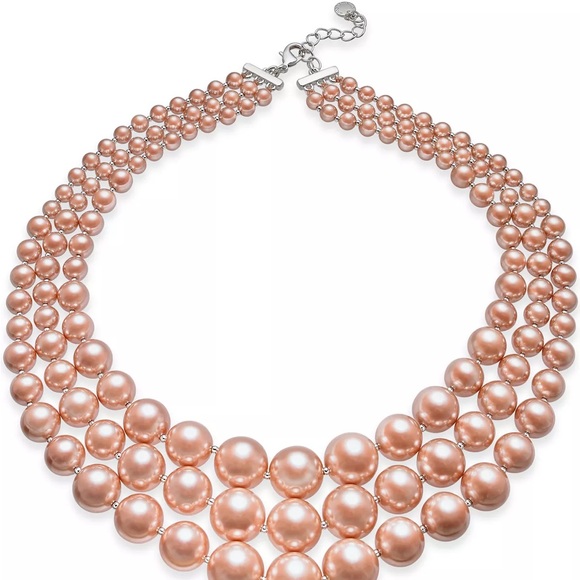 NWOT Imitation Pearl Three Row Collar Necklace - Picture 1 of 7